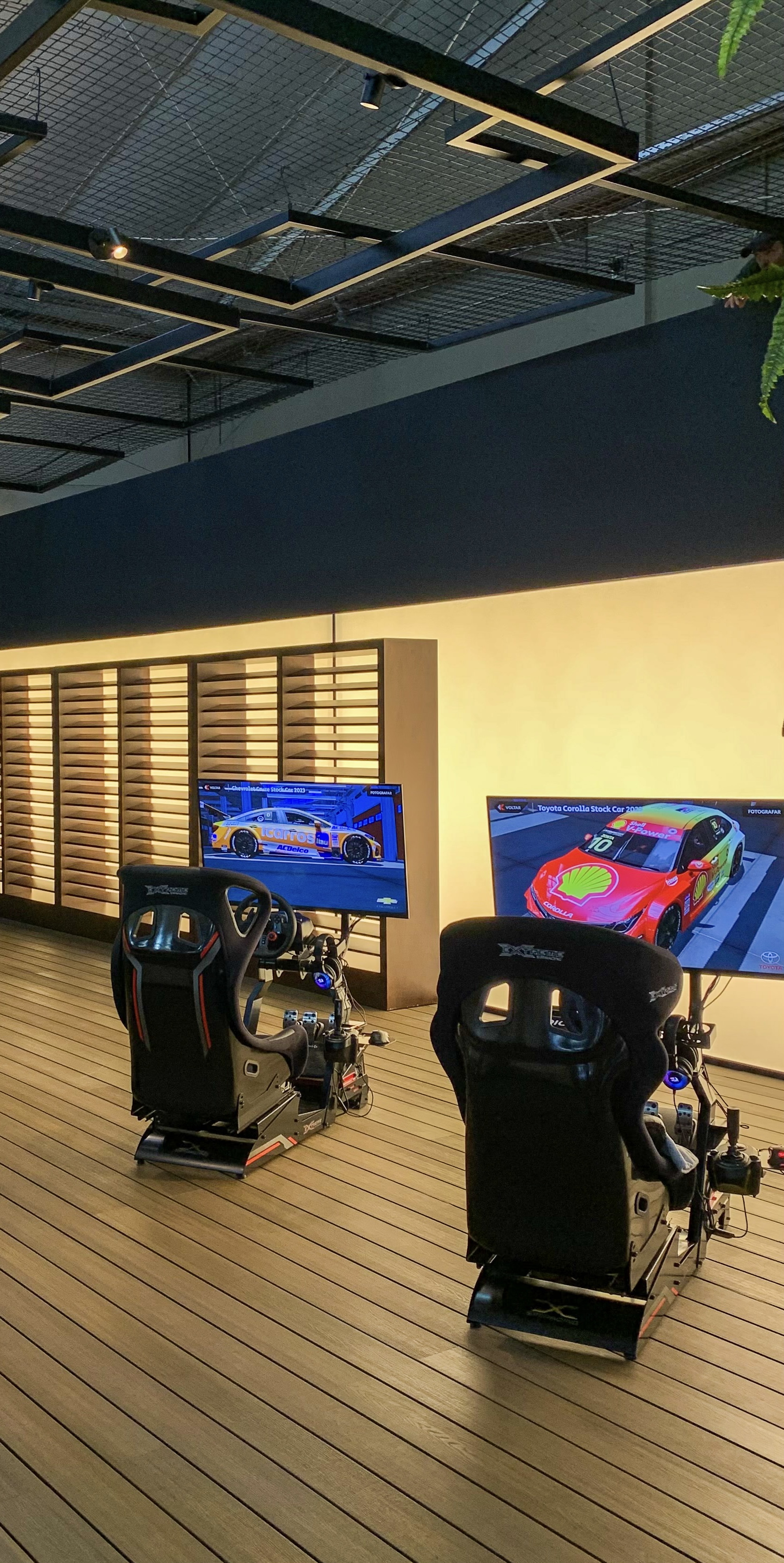 Evento de negócios com simulador da Start Race