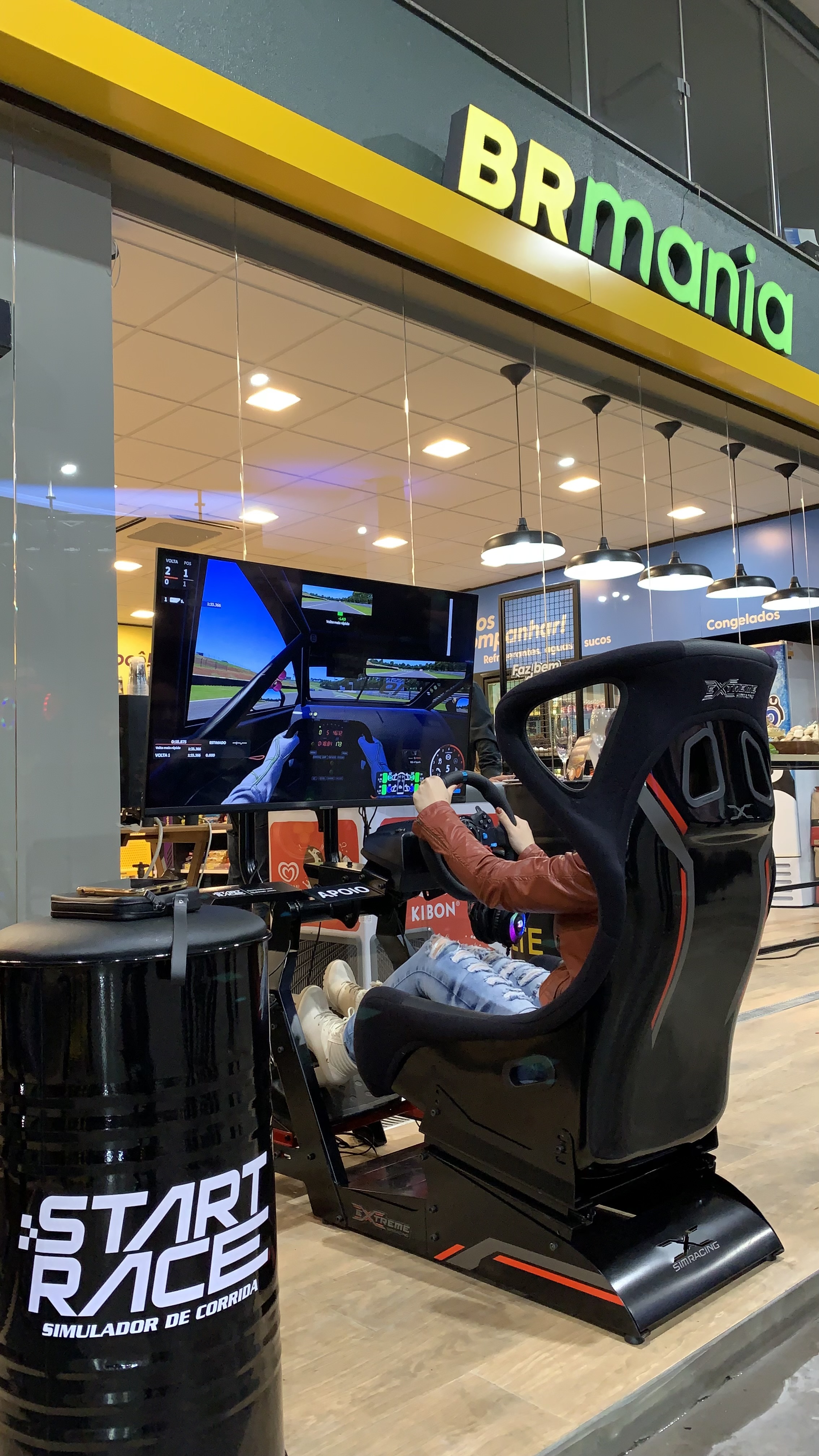 Foto de simulador de corrida 32
